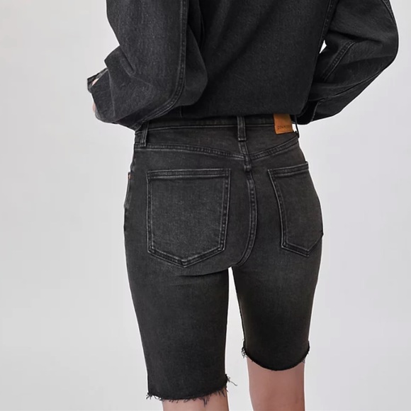 Aritzia Jean Shorts - Picture 5 of 12